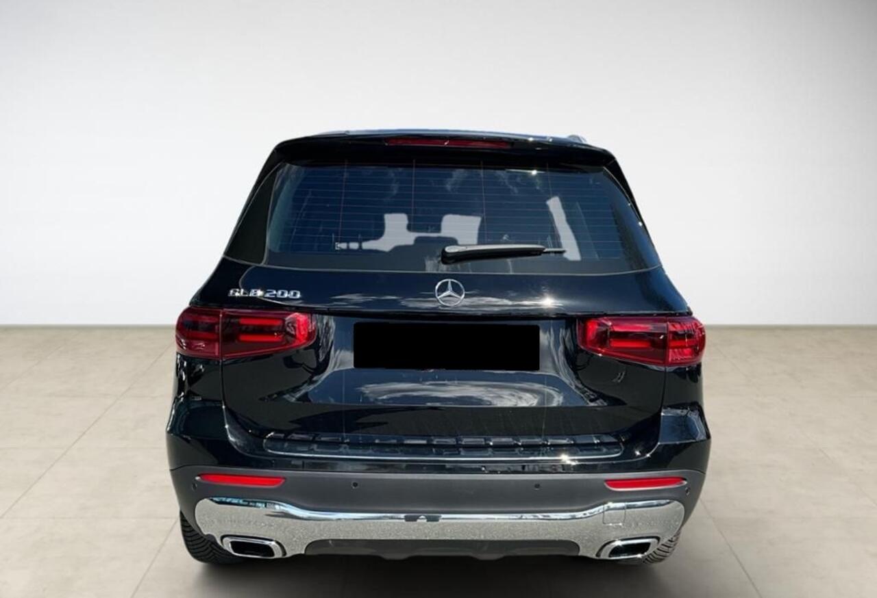 Mercedes-Benz GLB-Klasse 200 Edition 163 PK Automaat Distronic Camera LED Stoelverwarming 18 Inch MBUX Navigatie Premium