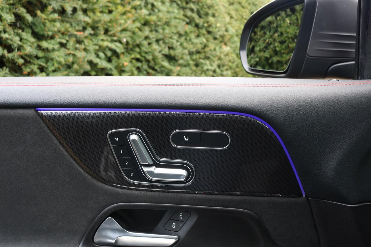 Mercedes-Benz GLB-Klasse GLB AMG 35 4MATIC (Panoramadak Sportleder/Memory Carplay Distronic Burmester M-Bux Multibeam 20InchAMG)