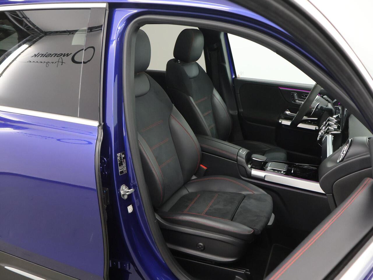 Mercedes-Benz GLB-Klasse AMG 35 4MATIC Premium Plus | Panoramadak | Memory | Burmester | Distronic |