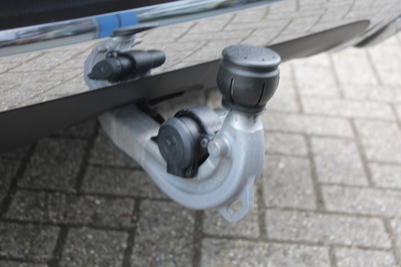 Mercedes-Benz GLB-Klasse 200 AUT7 Business Solution 7-PER LEDER TREKHAAK WIDESCREEN SFEER CARPLAY CAMERA