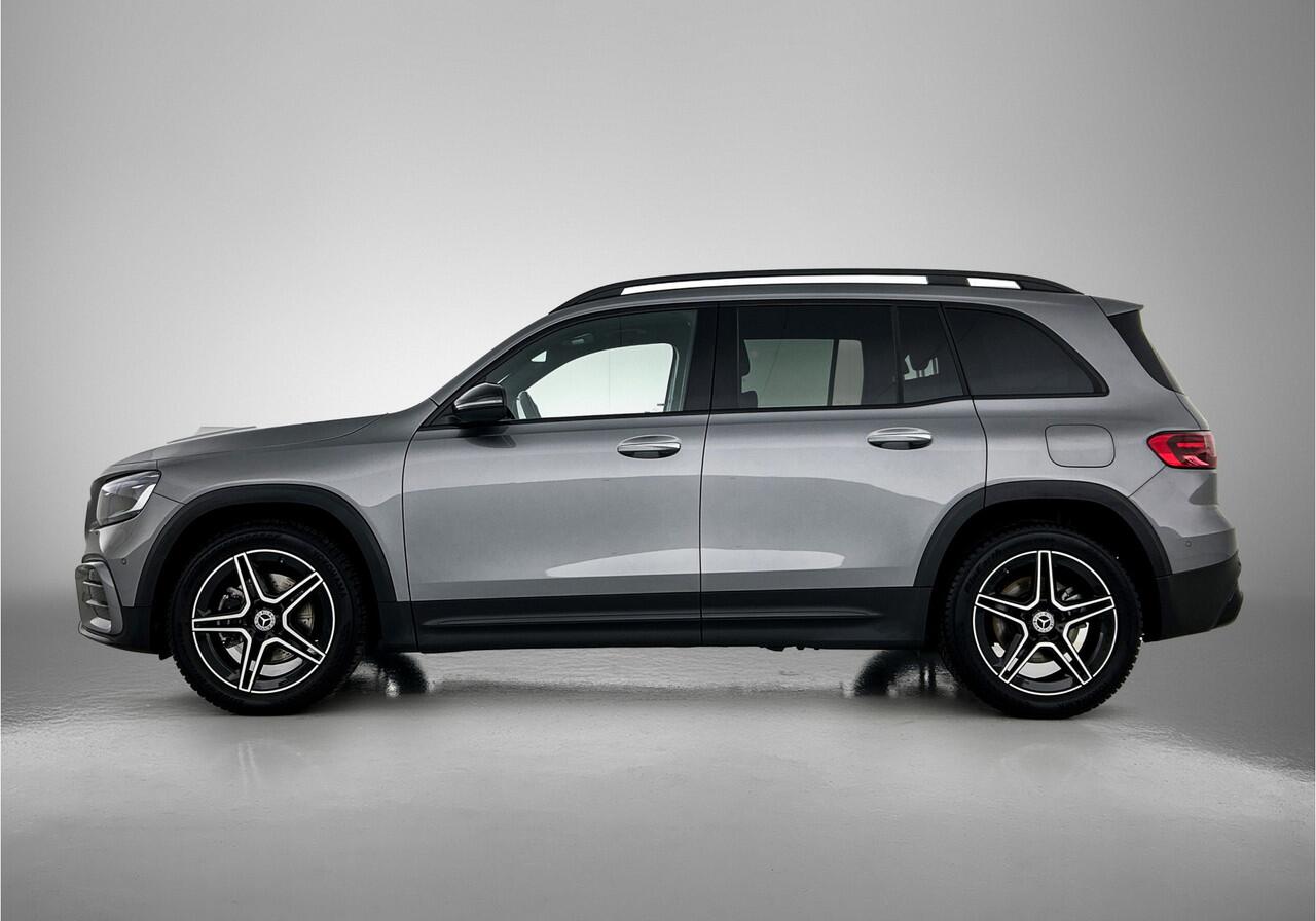 Mercedes-Benz GLB-Klasse 180 AMG 7-persoons | Trekhaak af fabriek | Nightpakket | Keyless-Go comfortpakket | Parkeerpakket met achteruitrijcamera | USB-pakket plus | GUARD 360 ° Vehicle protection Plus | EASY PACK achterklep |