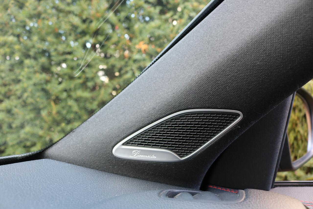 Mercedes-Benz GLB-Klasse GLB AMG 35 4MATIC (Panoramadak Sportleder/Memory Carplay Distronic Burmester M-Bux Multibeam 20InchAMG)