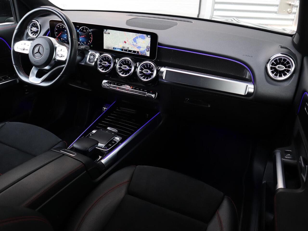 Mercedes-Benz GLB-Klasse 200 AMG line