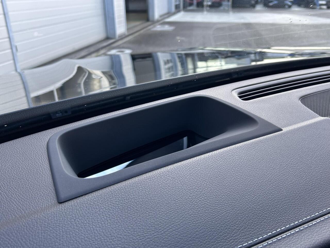 Mercedes-Benz GLB-Klasse AMG 35 4MATIC | Head-Up display | Panoramadak | Memory-pakket | Stoelverwarming | Carplay