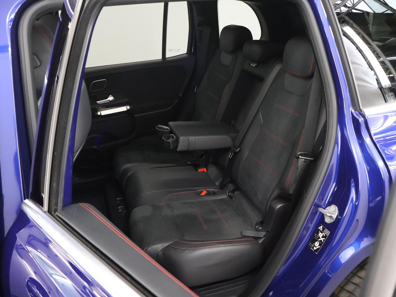 Mercedes-Benz GLB-Klasse AMG 35 4MATIC Premium Plus | Panoramadak | Memory | Burmester | Distronic |