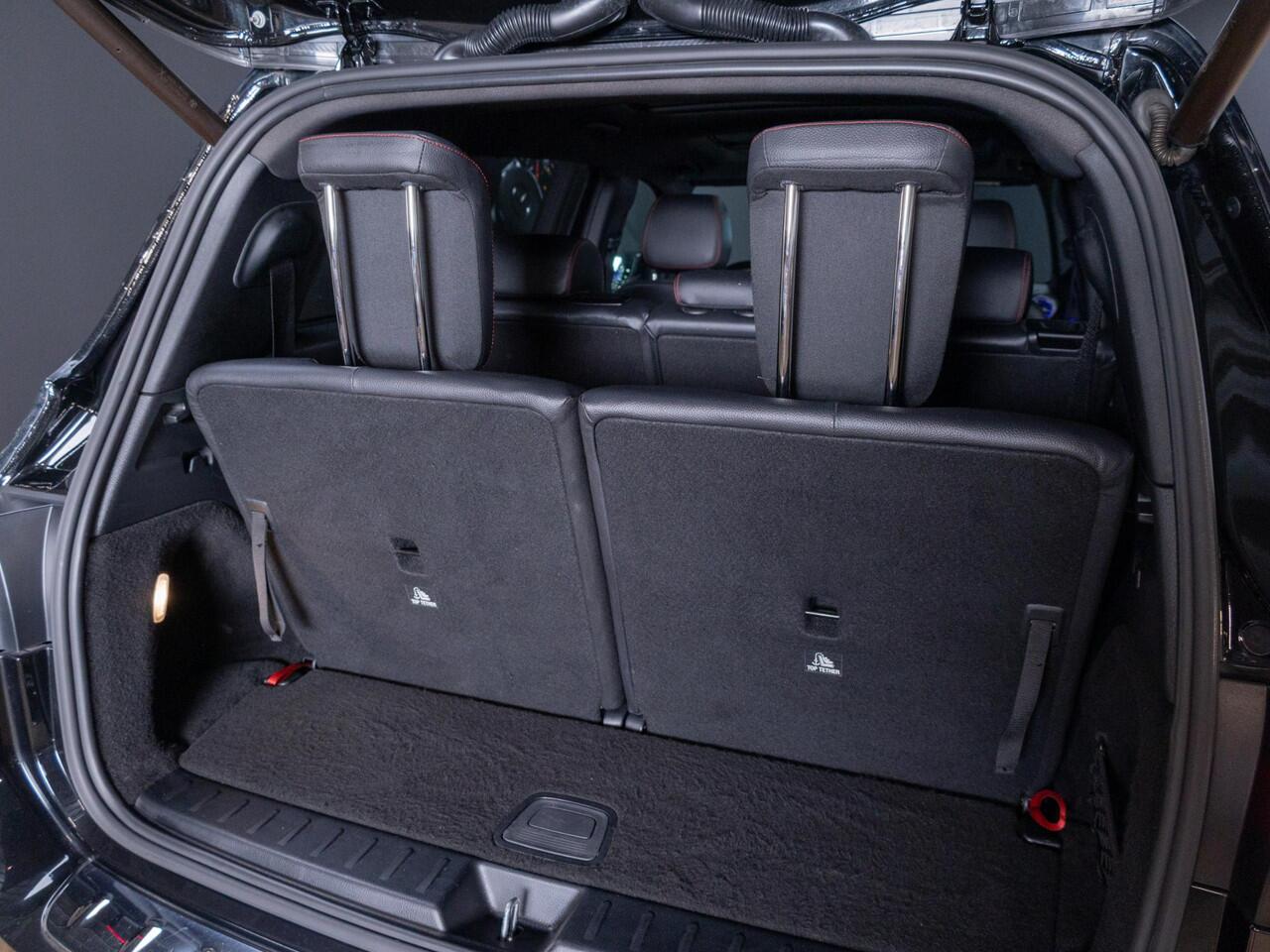 Mercedes-Benz GLB-Klasse 180 Business Solution PLUS AMG 7p. Panorama dak | Trekhaak