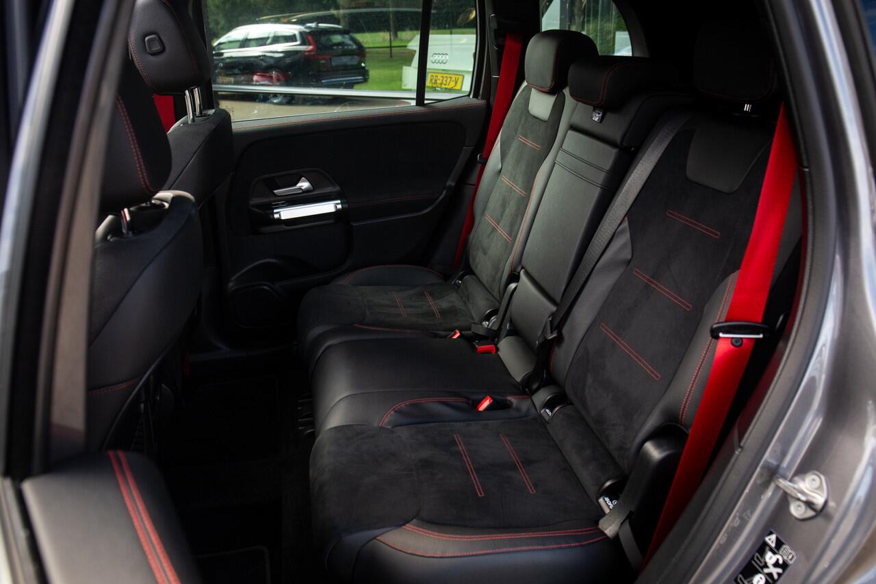 Mercedes-Benz GLB-Klasse AMG 35 4MATIC , Panoramadak, Memory seats, Sfeerverlichting