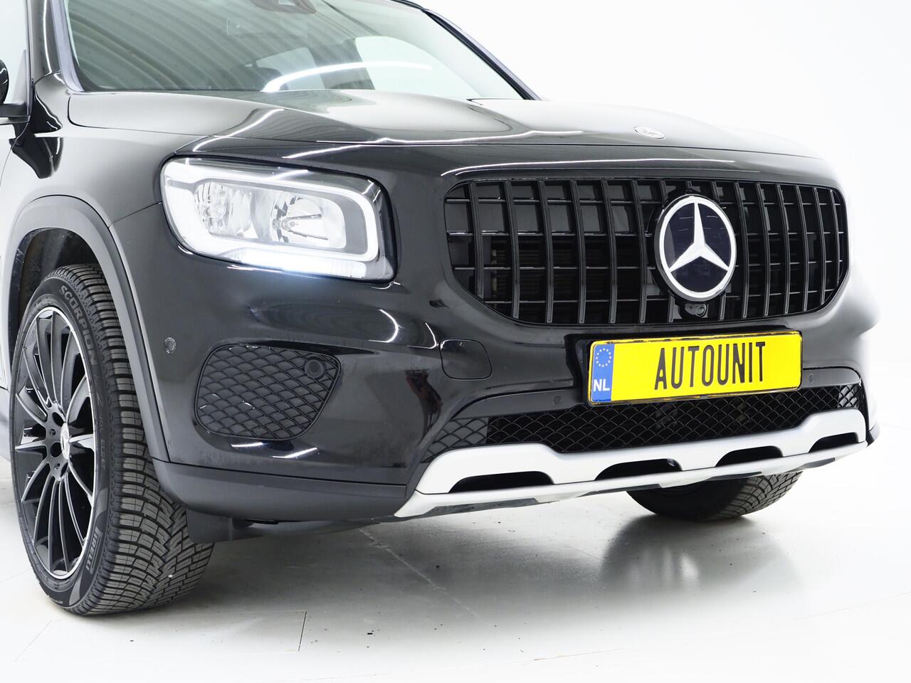 Mercedes-Benz GLB-Klasse 180 Panamericana | Night | Trekhaak | Widescreen | Camera | DAB | Cruise