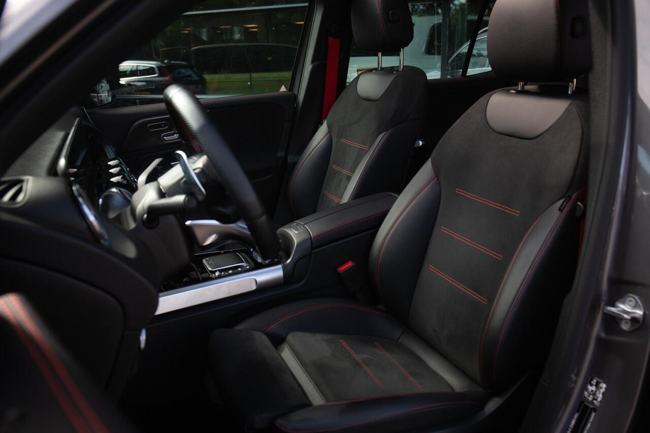 Mercedes-Benz GLB-Klasse AMG 35 4MATIC , Panoramadak, Memory seats, Sfeerverlichting