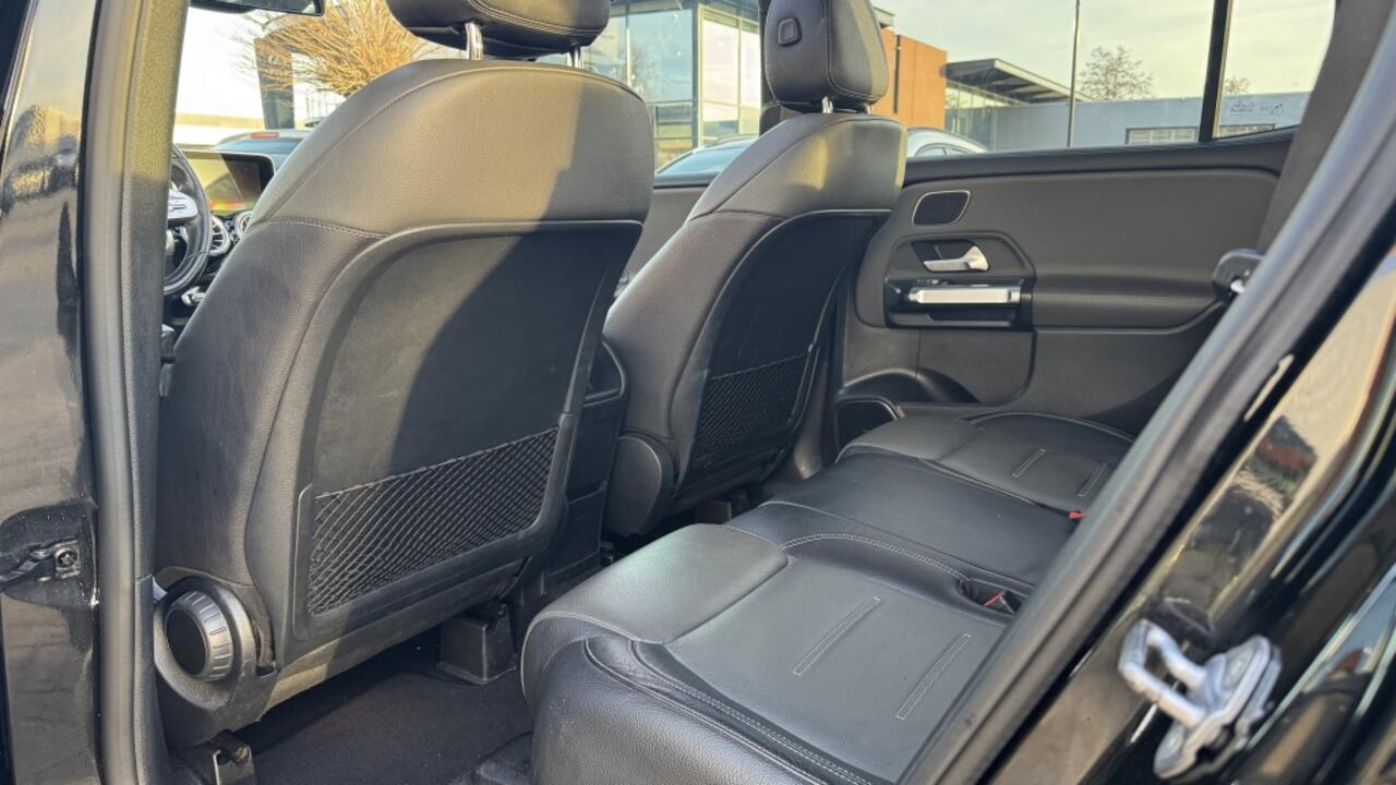 Mercedes-Benz GLB-Klasse 250 4MATIC Premium | Pano | Sfeer | Camera