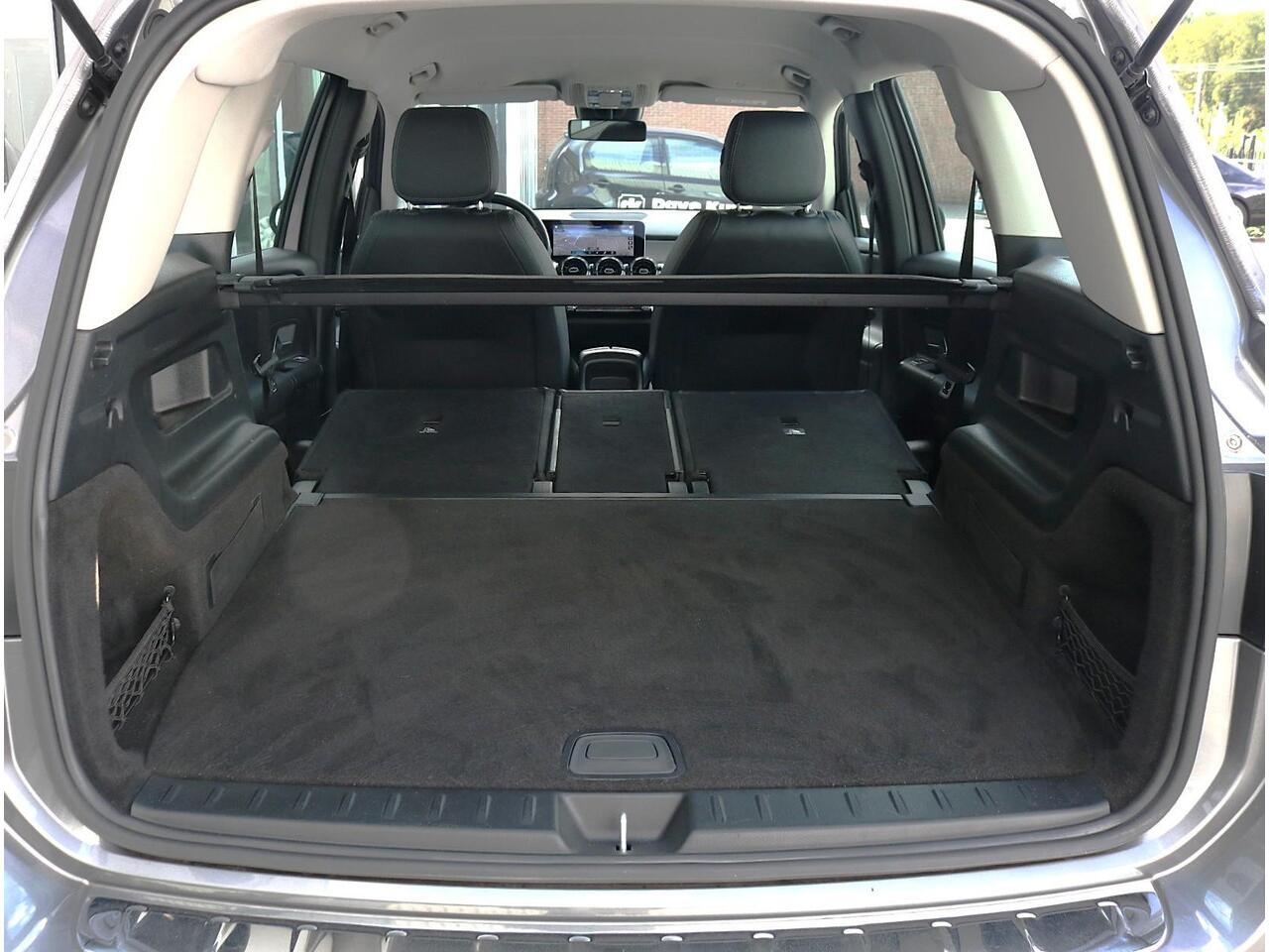 Mercedes-Benz GLB-Klasse 200 | Camera | Trekhaak | Apple/Android