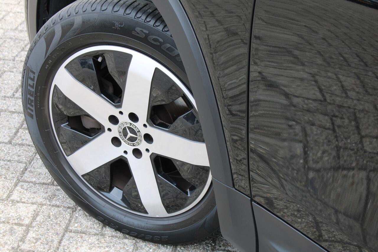 Mercedes-Benz GLB-Klasse 200 AUT7 Advantage WIDESCREEN DISTRONIC SFEER KEY-LESS GO TREKHAAK