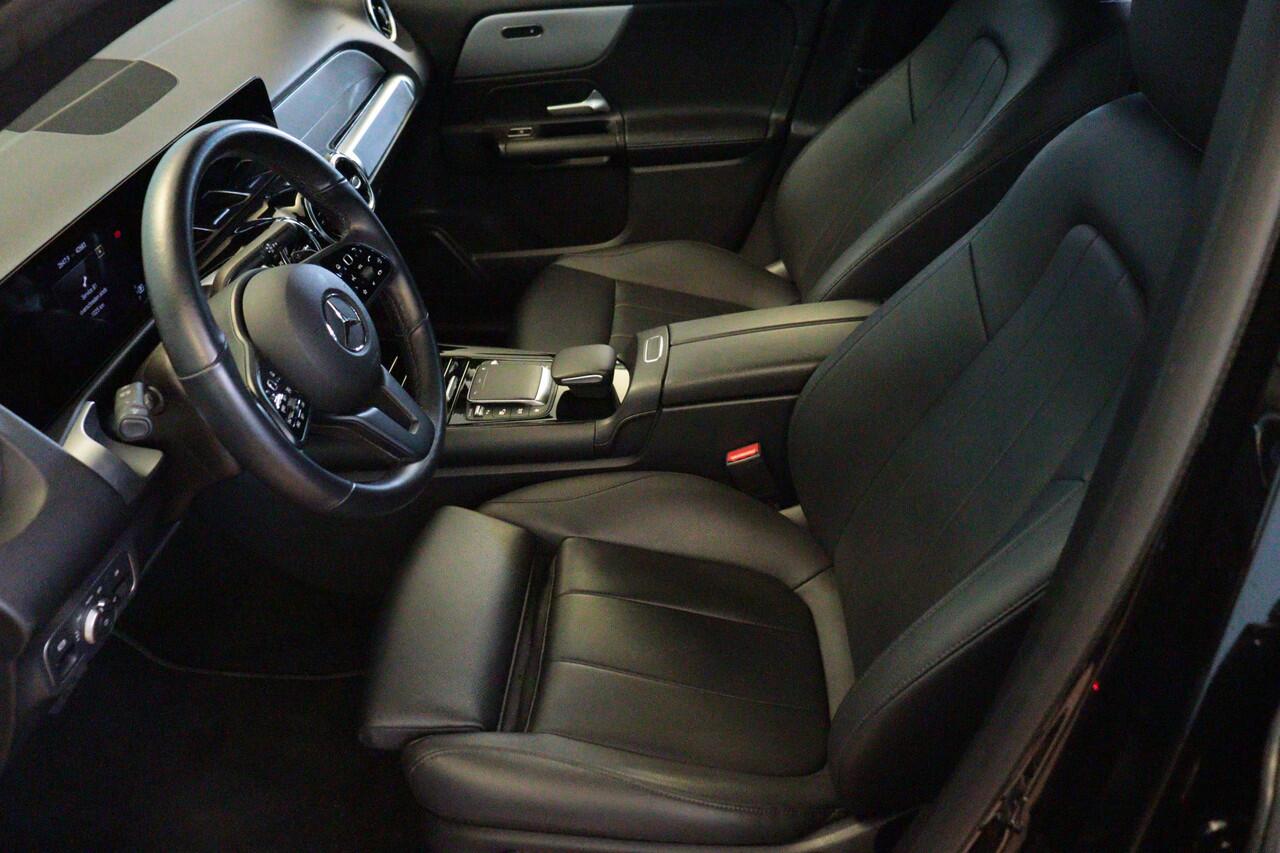 Mercedes-Benz GLB-Klasse 180 Business Line | NAVI | CAMERA + PDC | LEER | STOELVERW | LMV |