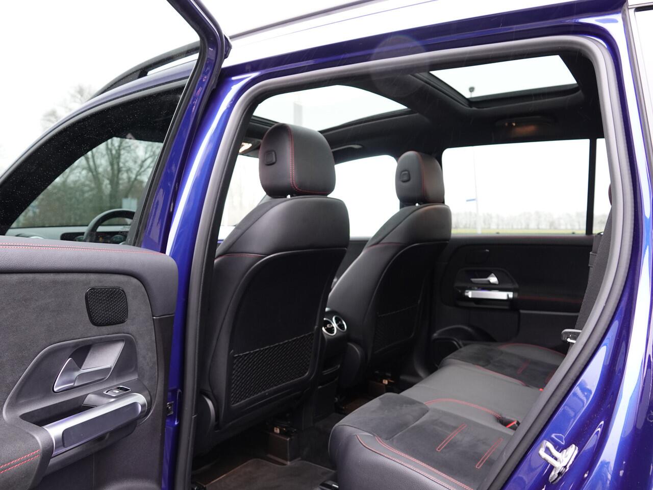 Mercedes-Benz GLB-Klasse 200 Bus. Sol. 165PK AMG PANO | LED MATRIX | MEMORY | LEER | NAVI | DODE HOEK