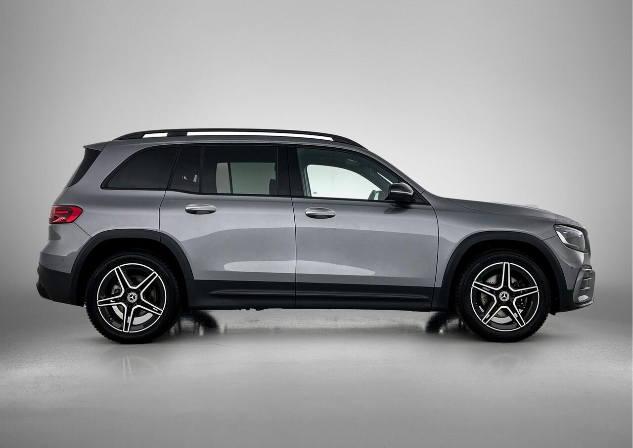 Mercedes-Benz GLB-Klasse 180 AMG 7-persoons | Trekhaak af fabriek | Nightpakket | Keyless-Go comfortpakket | Parkeerpakket met achteruitrijcamera | USB-pakket plus | GUARD 360 ° Vehicle protection Plus | EASY PACK achterklep |
