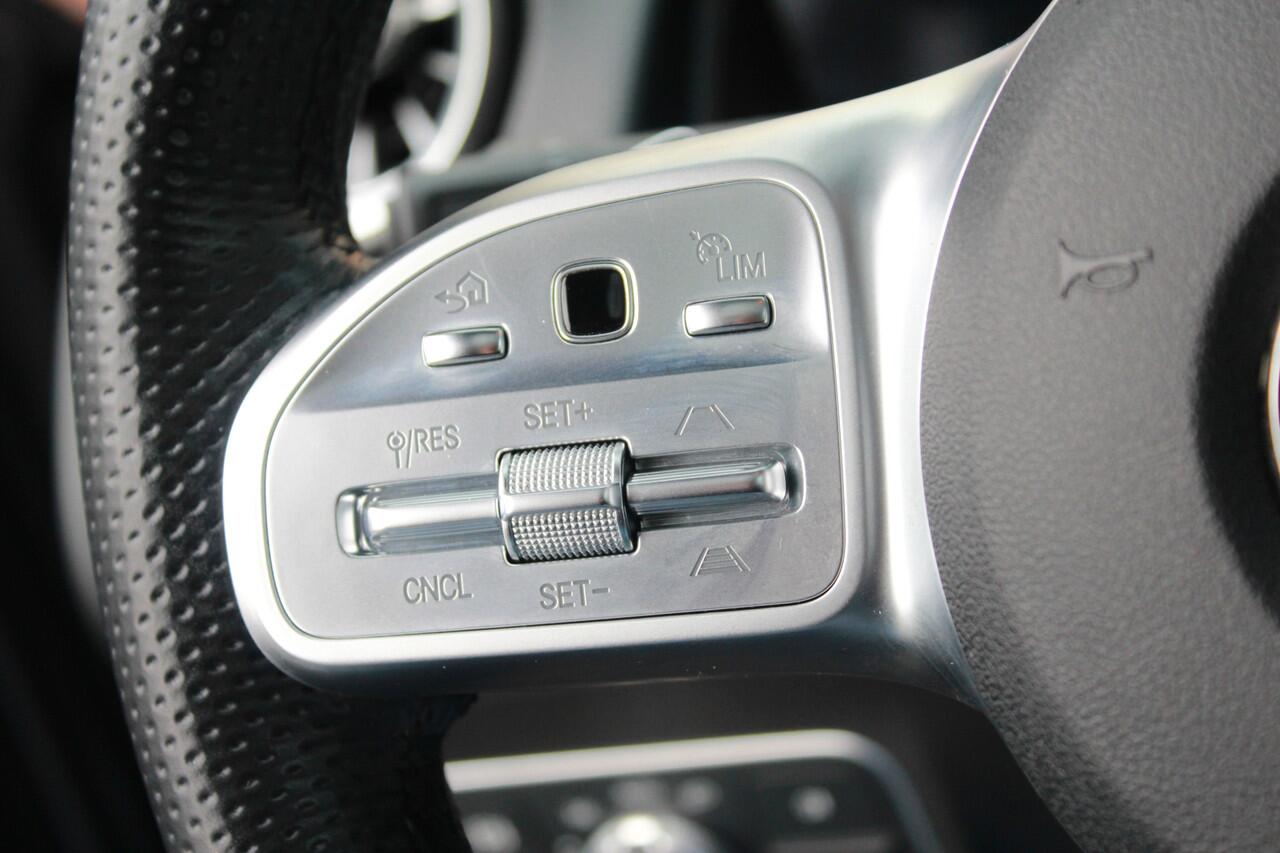 Mercedes-Benz GLB-Klasse 250 4MATIC AMG | Pano | Memory | Burmester | 360 |