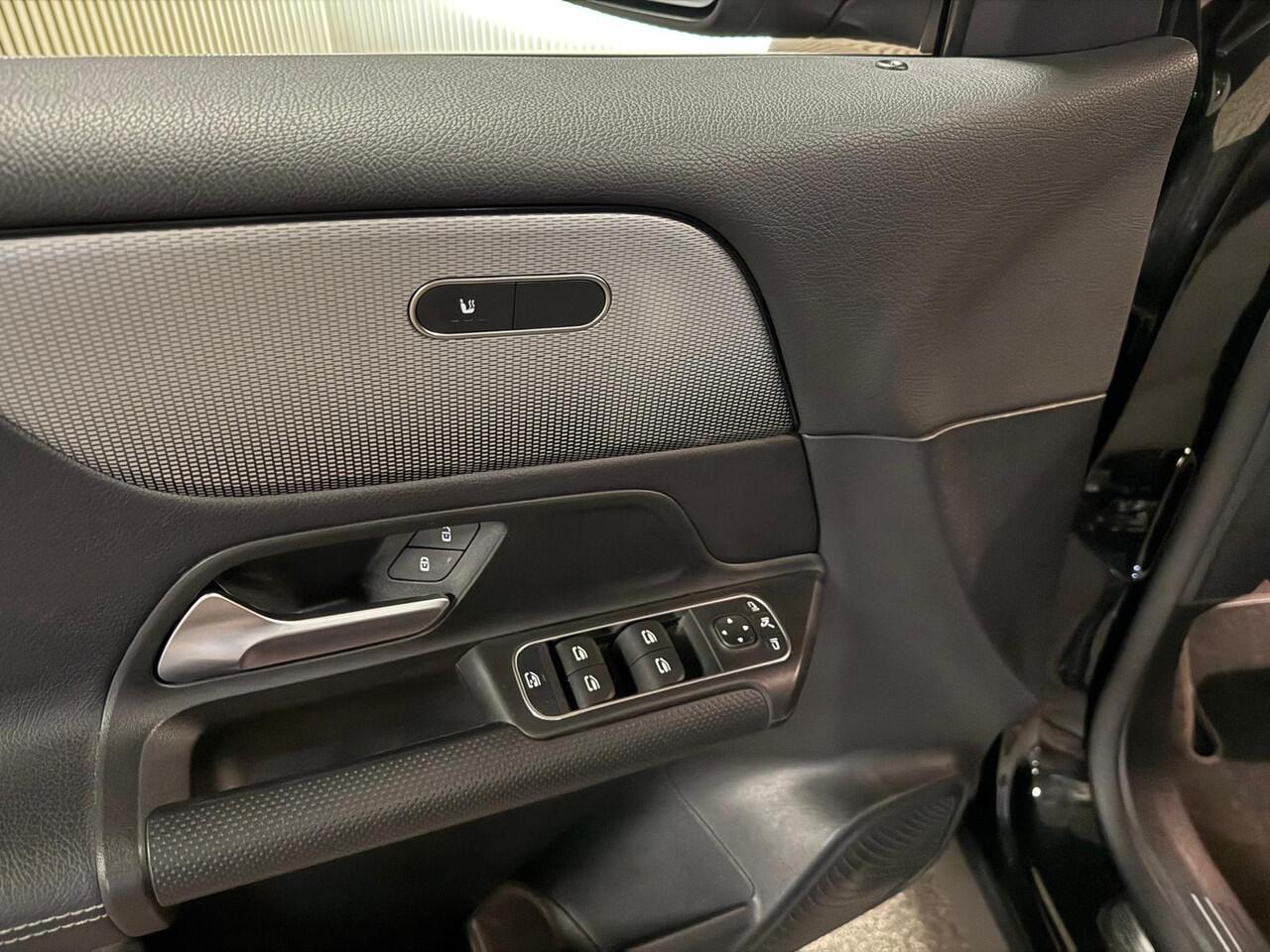 Mercedes-Benz GLB-Klasse 180 Business Solution-WIDESCREEN-CAMERA-STOELCOMFORT-NL AUTO