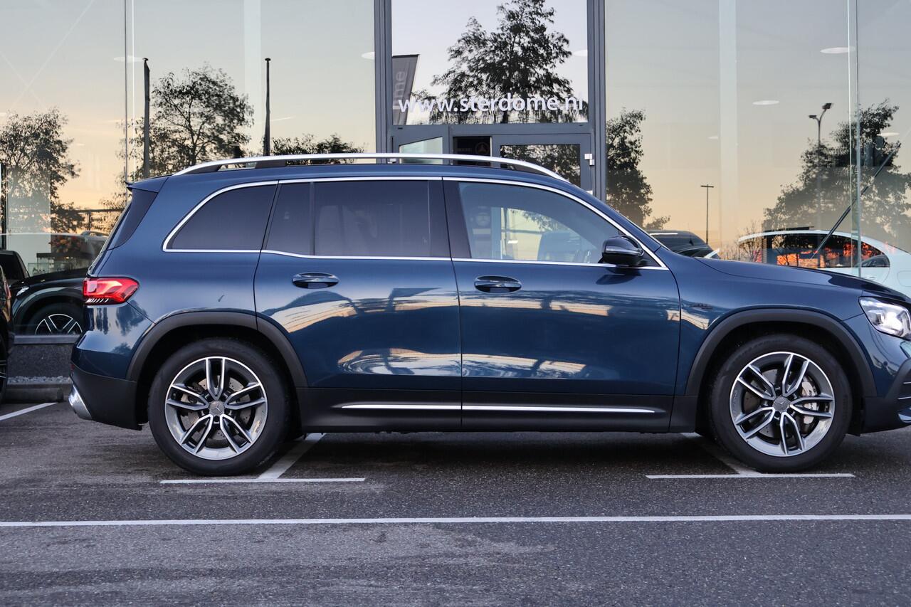 Mercedes-Benz GLB-Klasse AMG 35 4MATIC l 306 PK l MBUX l Camera l LED l Wegklapbare Trekhaak l PTS l Airconditioning l Dode hoek assistent l Spiegel pakket l Stoelverwarming l
