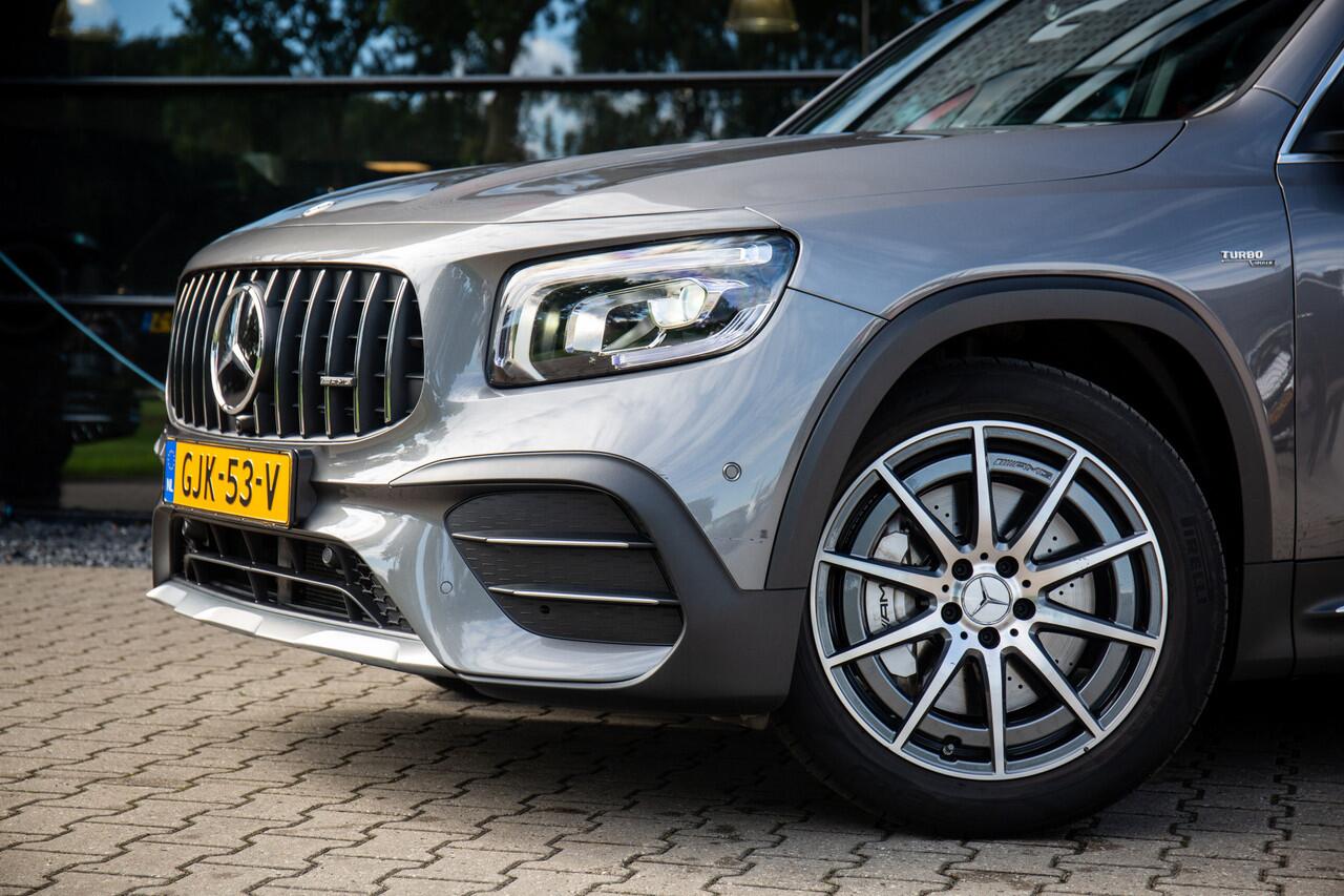 Mercedes-Benz GLB-Klasse AMG 35 4MATIC , Panoramadak, Memory seats, Sfeerverlichting