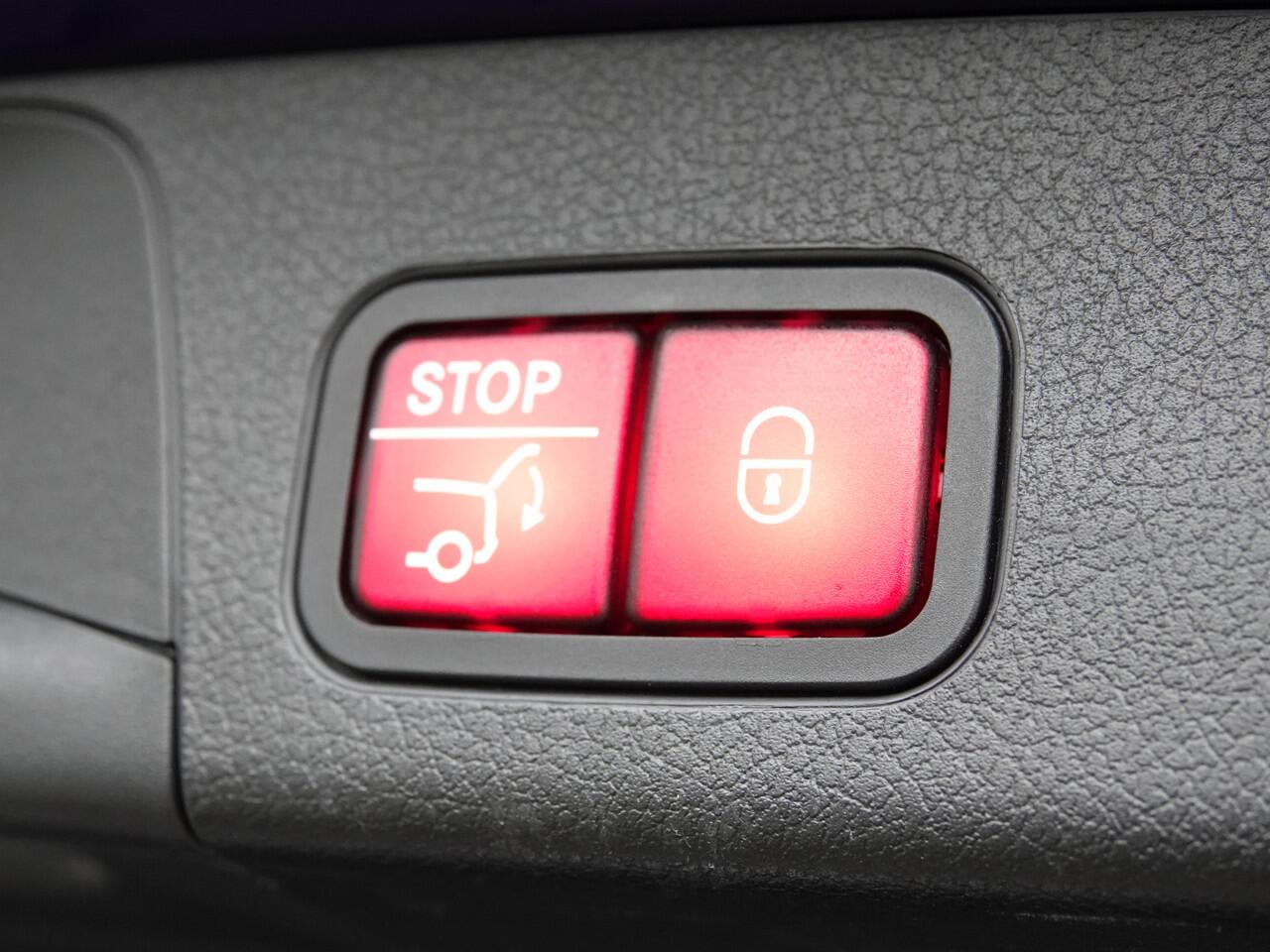 Mercedes-Benz GLB-Klasse 200 Bus. Sol. 165PK AMG PANO | LED MATRIX | MEMORY | LEER | NAVI | DODE HOEK