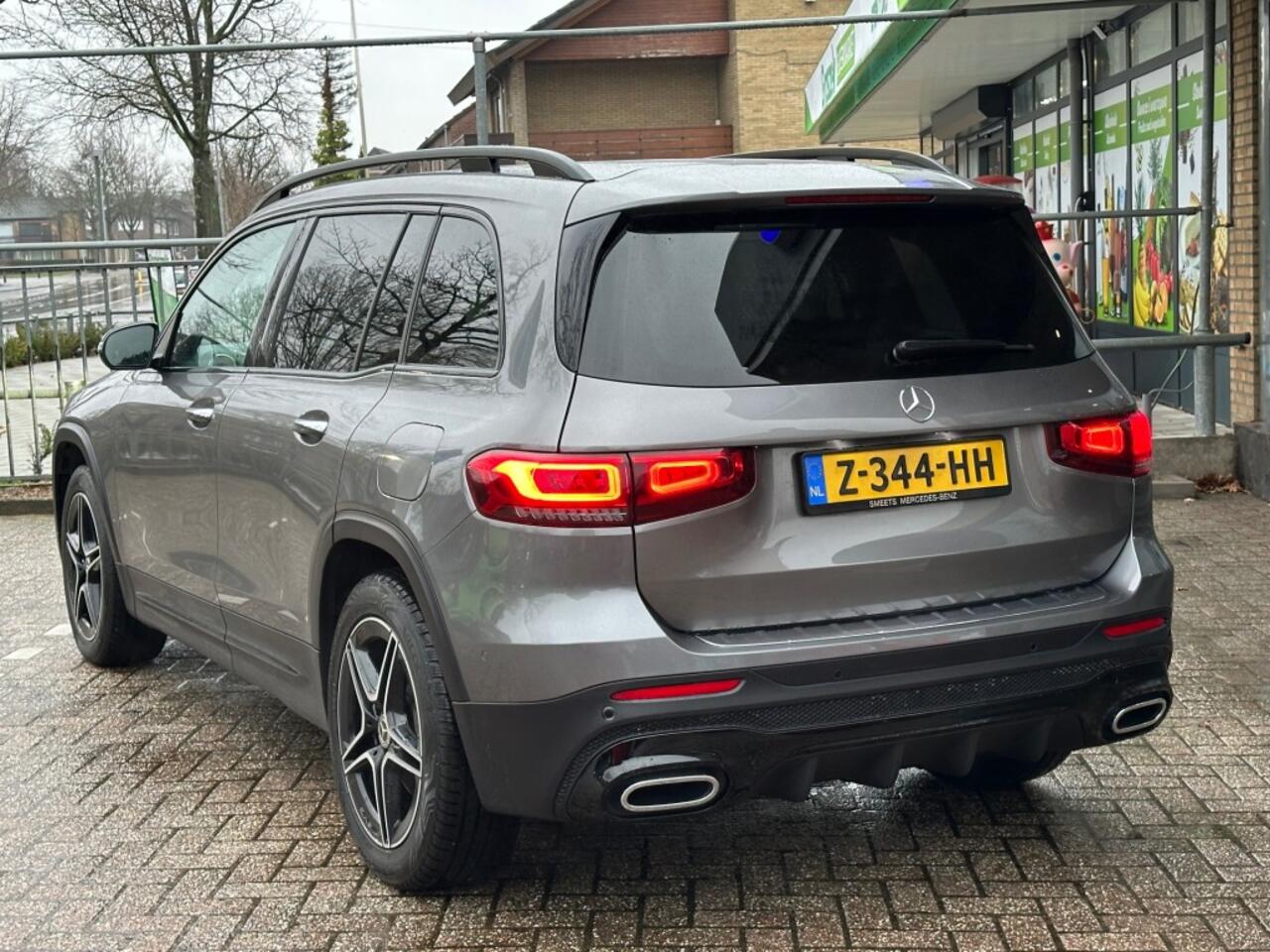 Mercedes-Benz GLB-Klasse 250 4M. AMG LINE Panorama Cruise Sfeer Burmester
