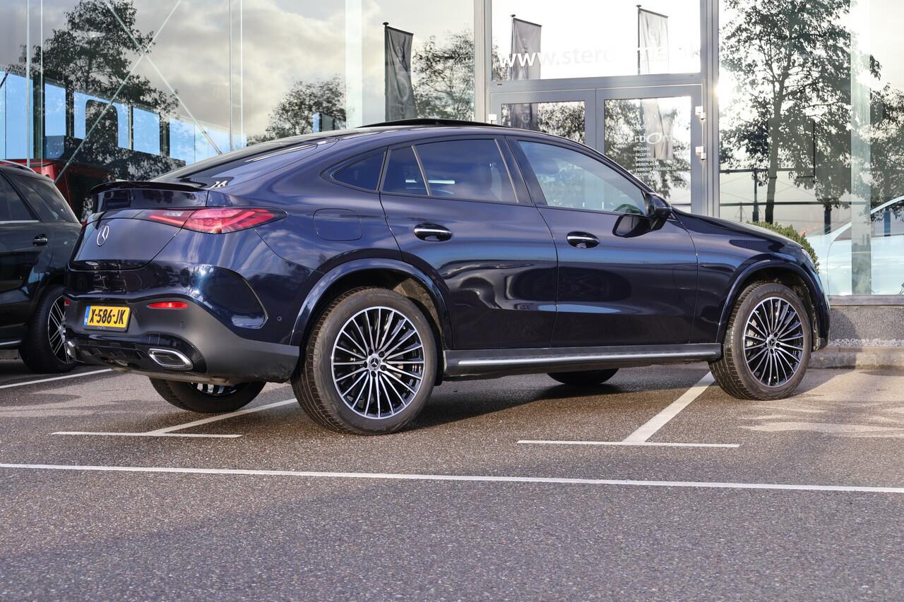 Mercedes-Benz GLC-KLASSE Coupé 300e 4MATIC AMG Line l Panoramadak l Niveau- regeling l KEYLESS GO l Rij-assistentie plus l Digital Light l Memory pakket l MBUX l 360 gr Camera l Trekhaak Wegklapbaar l DAB l Sfeerverlichting l Burmester l Night pakket l stoelverwarming V + A l