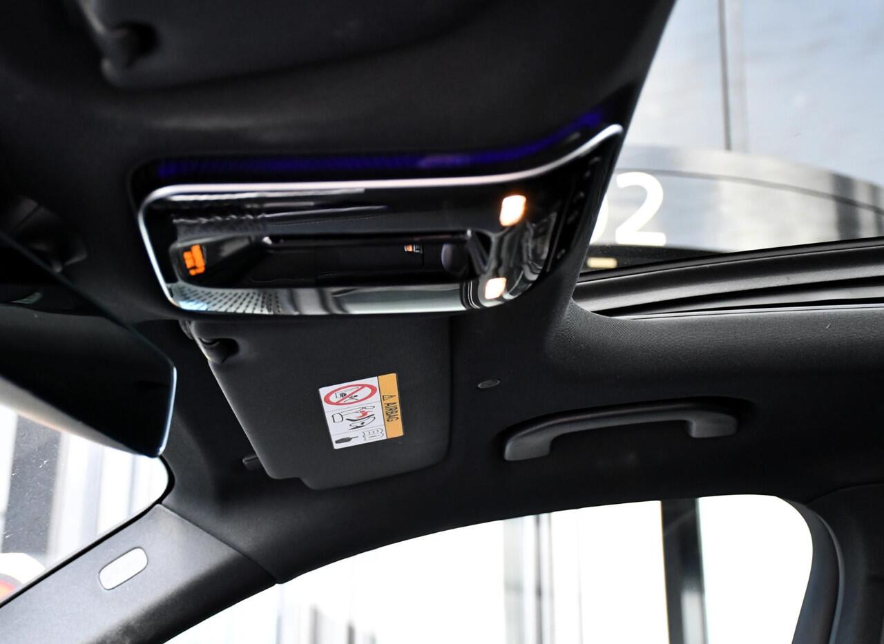 Mercedes-Benz GLC-KLASSE 300d 4MATIC AMG Line Panorama dak, Trekhaak