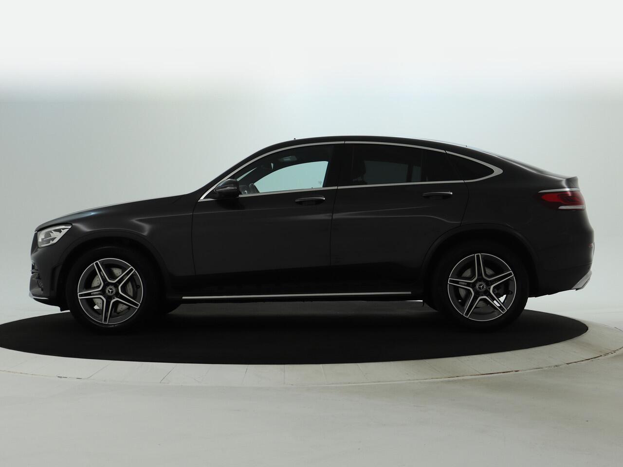 Mercedes-Benz GLC-KLASSE 300 4MATIC | 360°-camera | Schuifdak | Distronic | Apple Carplay | Sfeerverlichting | Inclusief 24 maanden MB Certified garantie voor Europa.