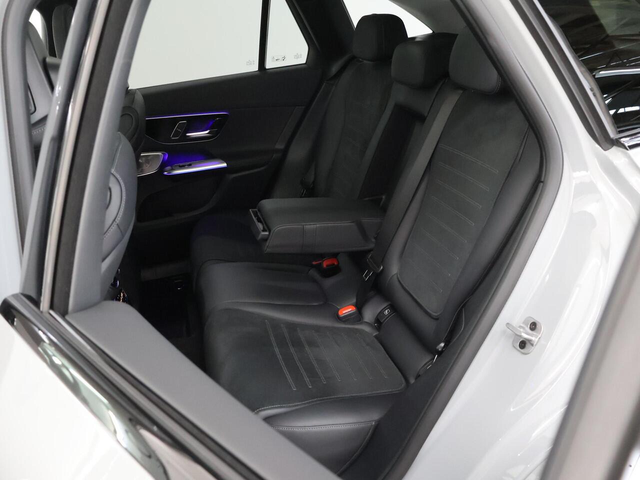 Mercedes-Benz GLC-KLASSE 300e 4MATIC AMG Line | Alpin grau MANUFAKTUR | Premium plus | Winter pakket | Night pakket |