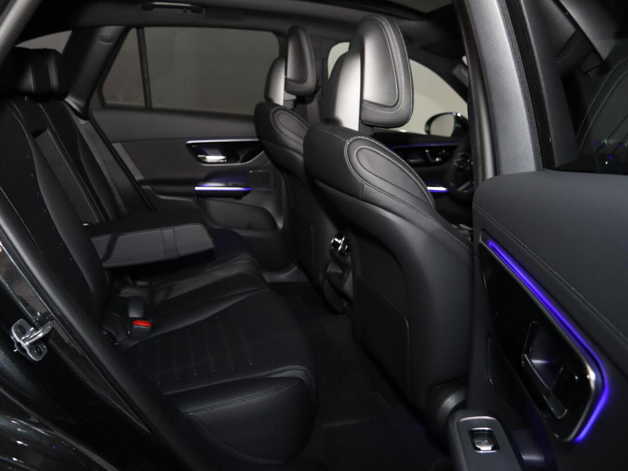 Mercedes-Benz GLC-KLASSE 300e 4MATIC Sport Edition | Panoramaschuifdak | Night | Premium pakket | 360° camera |