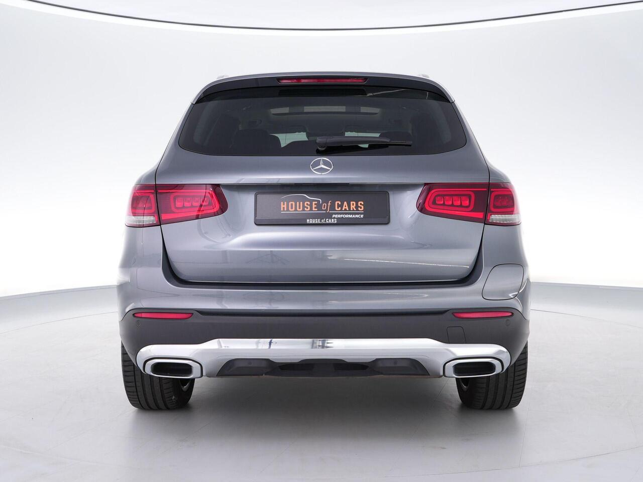 Mercedes-Benz GLC-KLASSE 300e 320pk 4MATIC Business Solution |BTW|dealer onderhouden|panoramadak|Burmester|elek. trekhaak|Apple Carplay|360 camera|stoelverwarming voor & achter|climate control|blind spot|