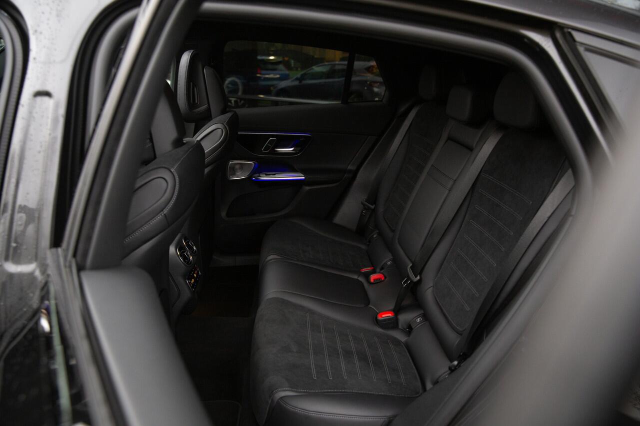 Mercedes-Benz GLC-KLASSE Coupé 400e 4MATIC AMG Line , Panoramadak, Burmester, Trekhaak, VOL!