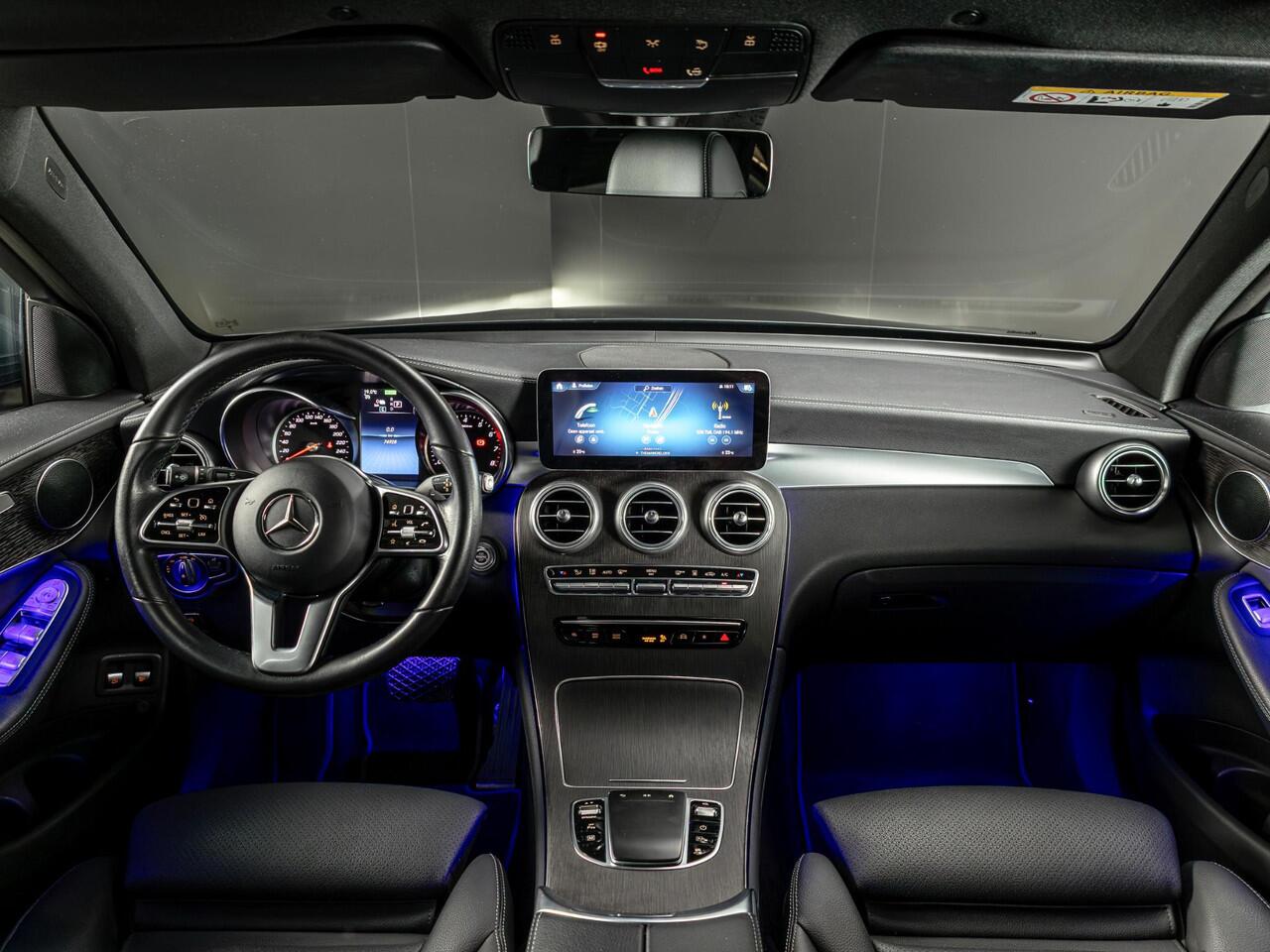 Mercedes-Benz GLC-KLASSE 300e 4MATIC Panorama dak