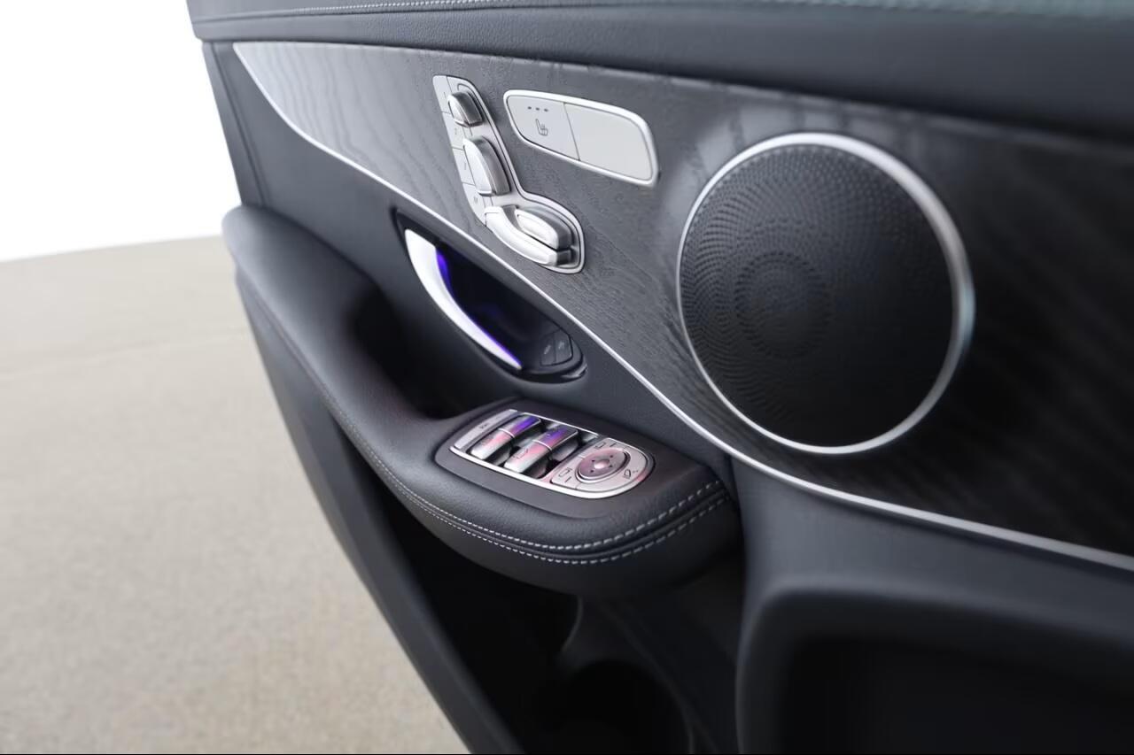 Mercedes-Benz GLC-KLASSE 300de 4MATIC Panoramadak Distronic Trekhaak Memory Pakket Camera