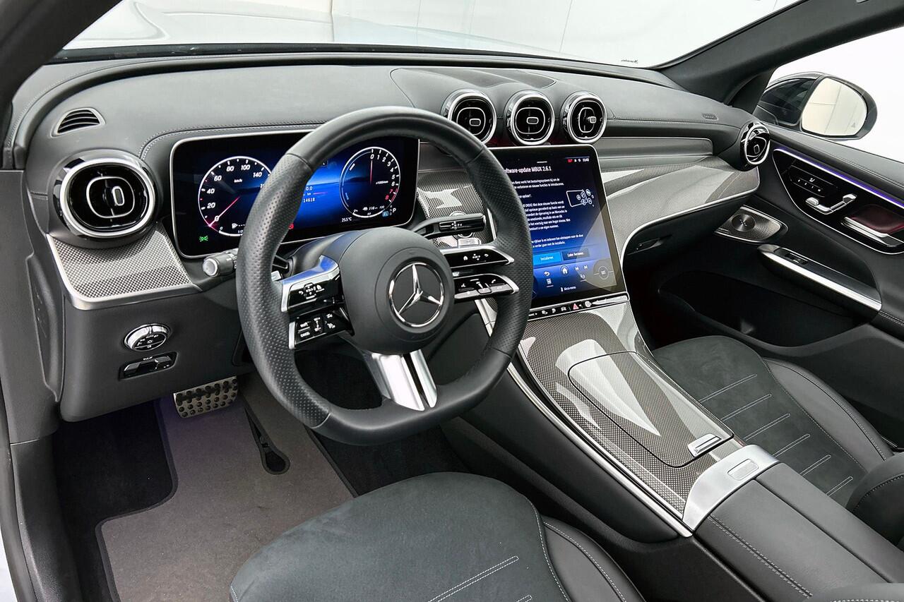 Mercedes-Benz GLC-KLASSE 400e 4MATIC AMG Line Pano, Trekhaak, Burmester, Rijassistentpakket plus