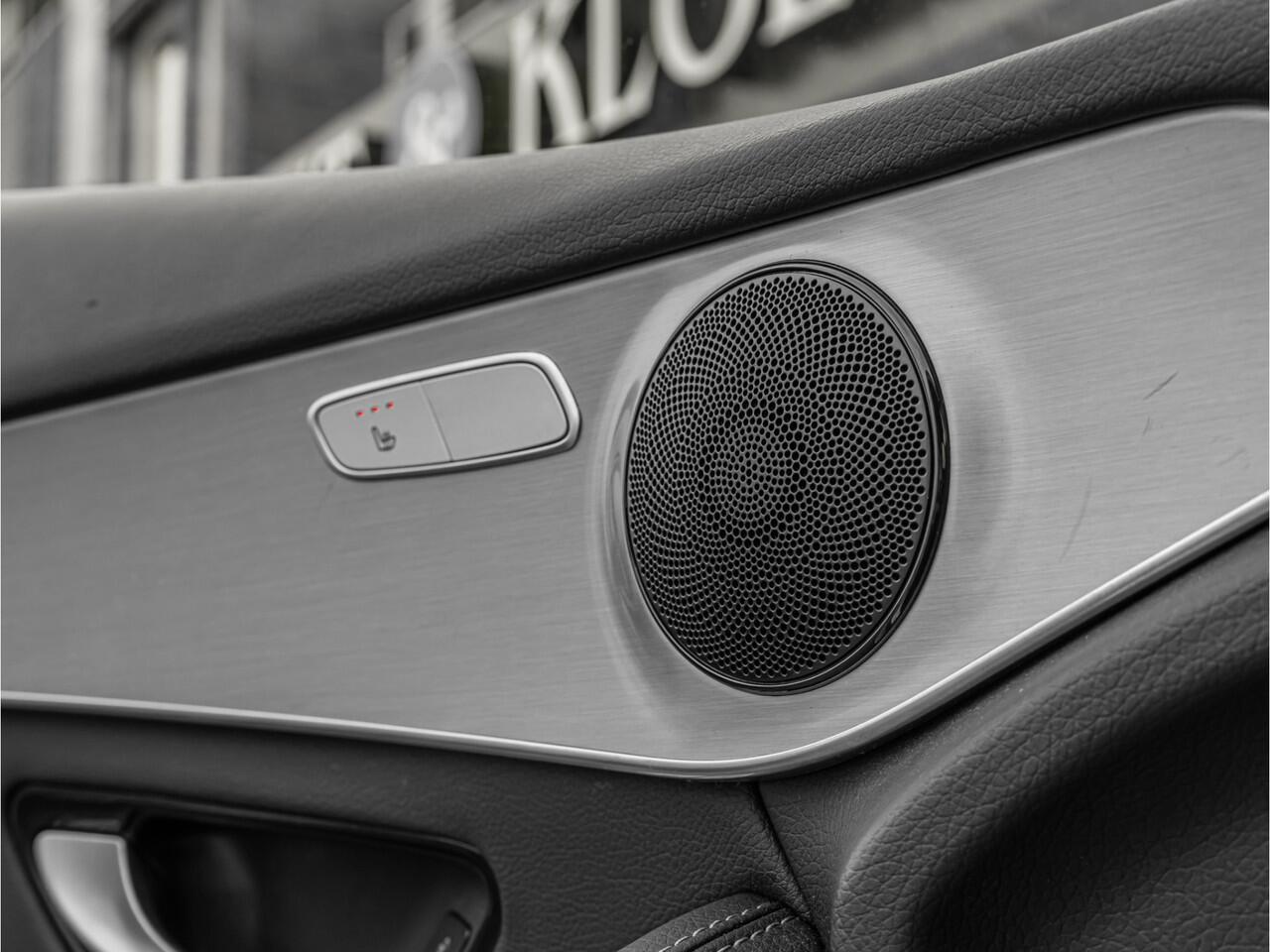 Mercedes-Benz GLC-KLASSE 250 4MATIC Sport Edition Premium AMG CAMERA NIGHT PAKKET 19 INCH HIGH LED TREEPLANKEN