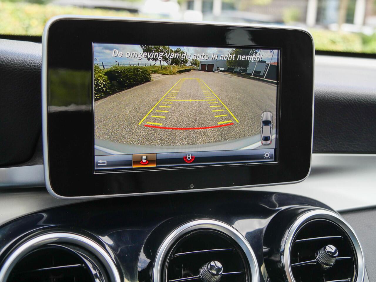 Mercedes-Benz GLC-KLASSE Coupé 250 4MATIC Business Solution AMG | PANODAK | CAMERA | NAVIGATIE |