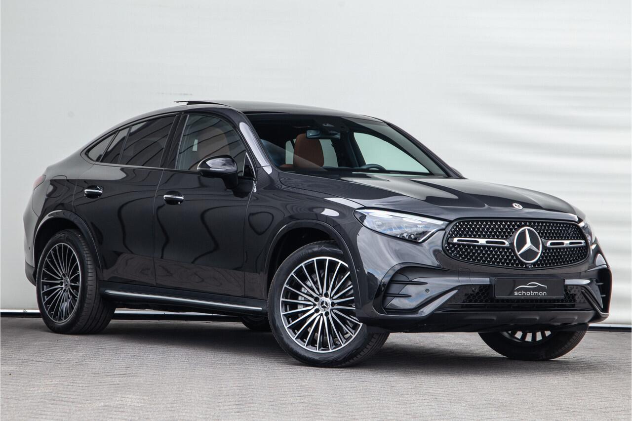 Mercedes-Benz GLC-KLASSE Coupé 300e 4MATIC AMG Premium, Pano, Nightpack, Leder Exclusief, 2024