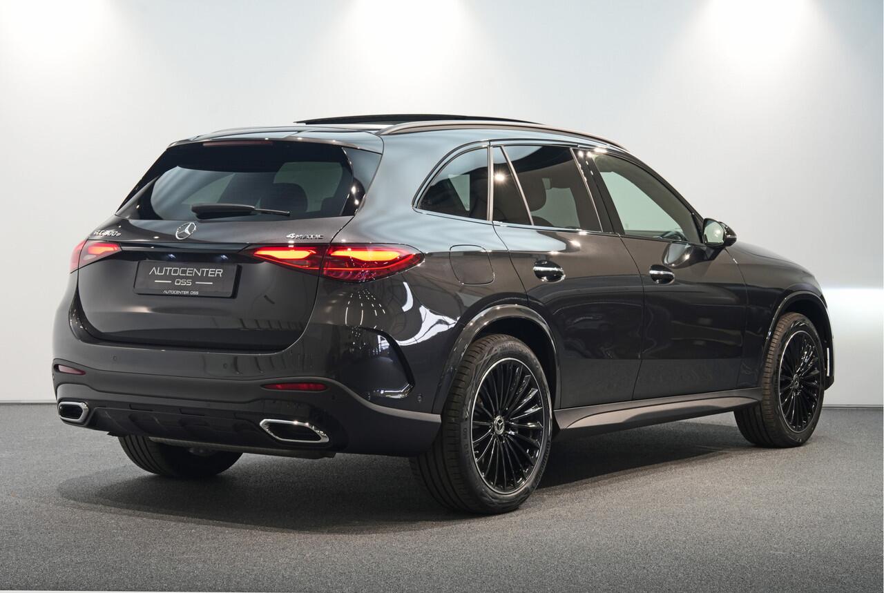 Mercedes-Benz GLC-KLASSE 300e 4MATIC AMG Premium+ ? LUCHTVERING ? ACHTERAS BESTURING ? PANO ? BURMESTER ? HEAD-UP