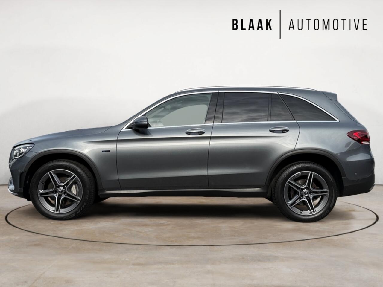 Mercedes-Benz GLC-KLASSE 300e 4M Business Solution AMG+ trekhaak elektrisch