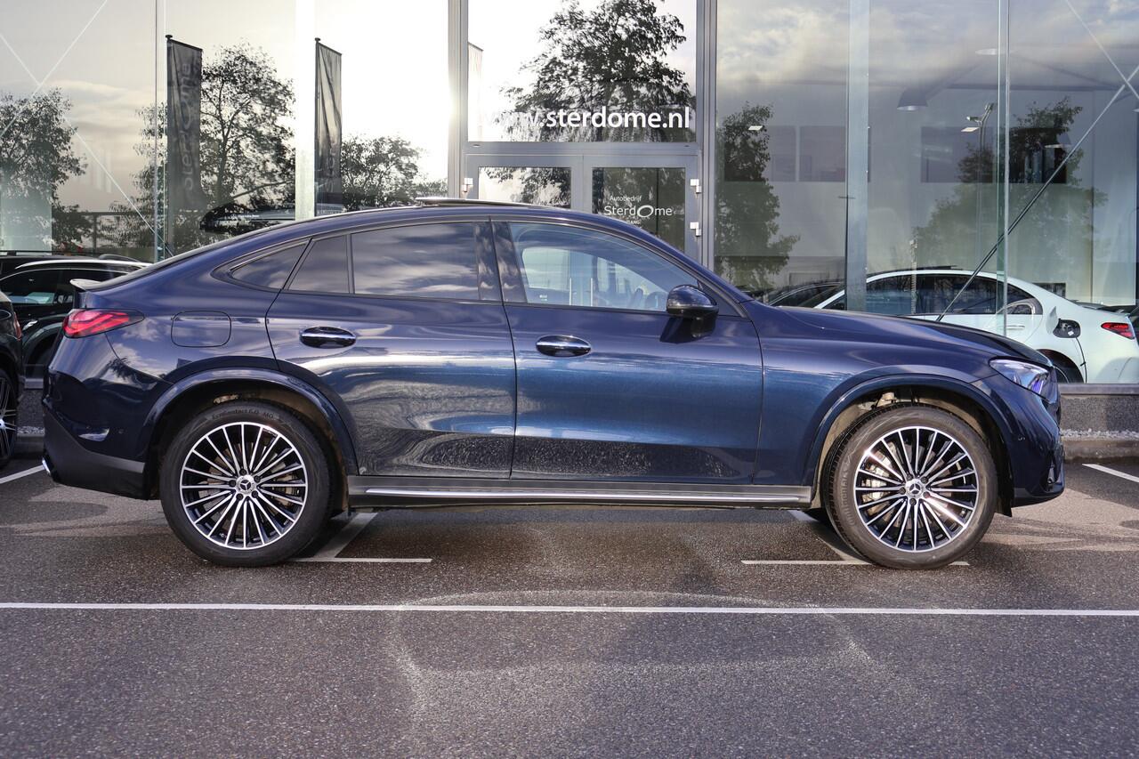 Mercedes-Benz GLC-KLASSE Coupé 300e 4MATIC AMG Line l Panoramadak l Niveau- regeling l KEYLESS GO l Rij-assistentie plus l Digital Light l Memory pakket l MBUX l 360 gr Camera l Trekhaak Wegklapbaar l DAB l Sfeerverlichting l Burmester l Night pakket l stoelverwarming V + A l