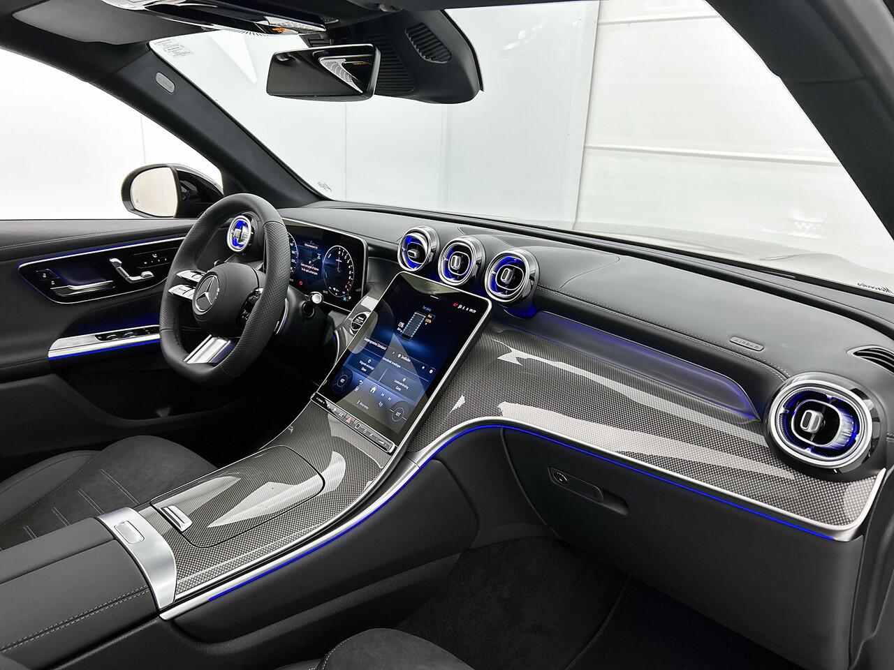 Mercedes-Benz GLC-KLASSE 300e 4MATIC Sport Edition | Premium pakket | Trekhaak | Rijassistentiepakket Plus | Nightpakket | Winter pakket | DIGITAL LIGHT | Parkeerpakket met 360°-camera | MBUX augmented reality |