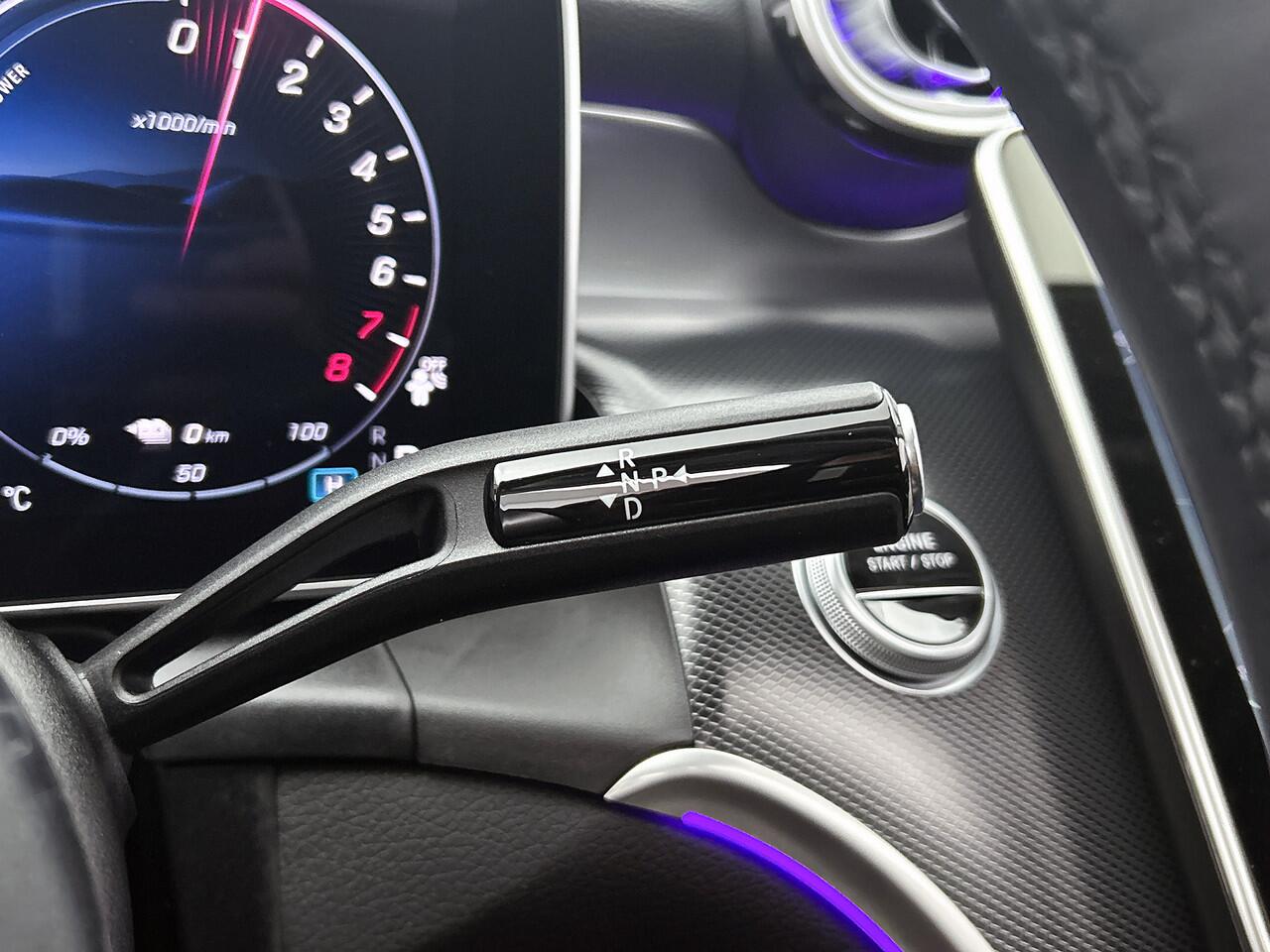 Mercedes-Benz GLC-KLASSE 300 e 4MATIC Luxury Plug-In Hybride | Avantgarde Advanced Plus | Panoramadak | Distronic | 360° camera | Stuur en Stoelverwarming | Inclusief 24 maanden MB Certified garantie voor Europa.