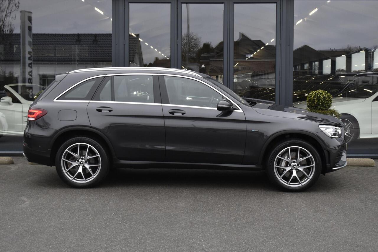Mercedes-Benz GLC-KLASSE 300e 4MATIC Business Solution AMG