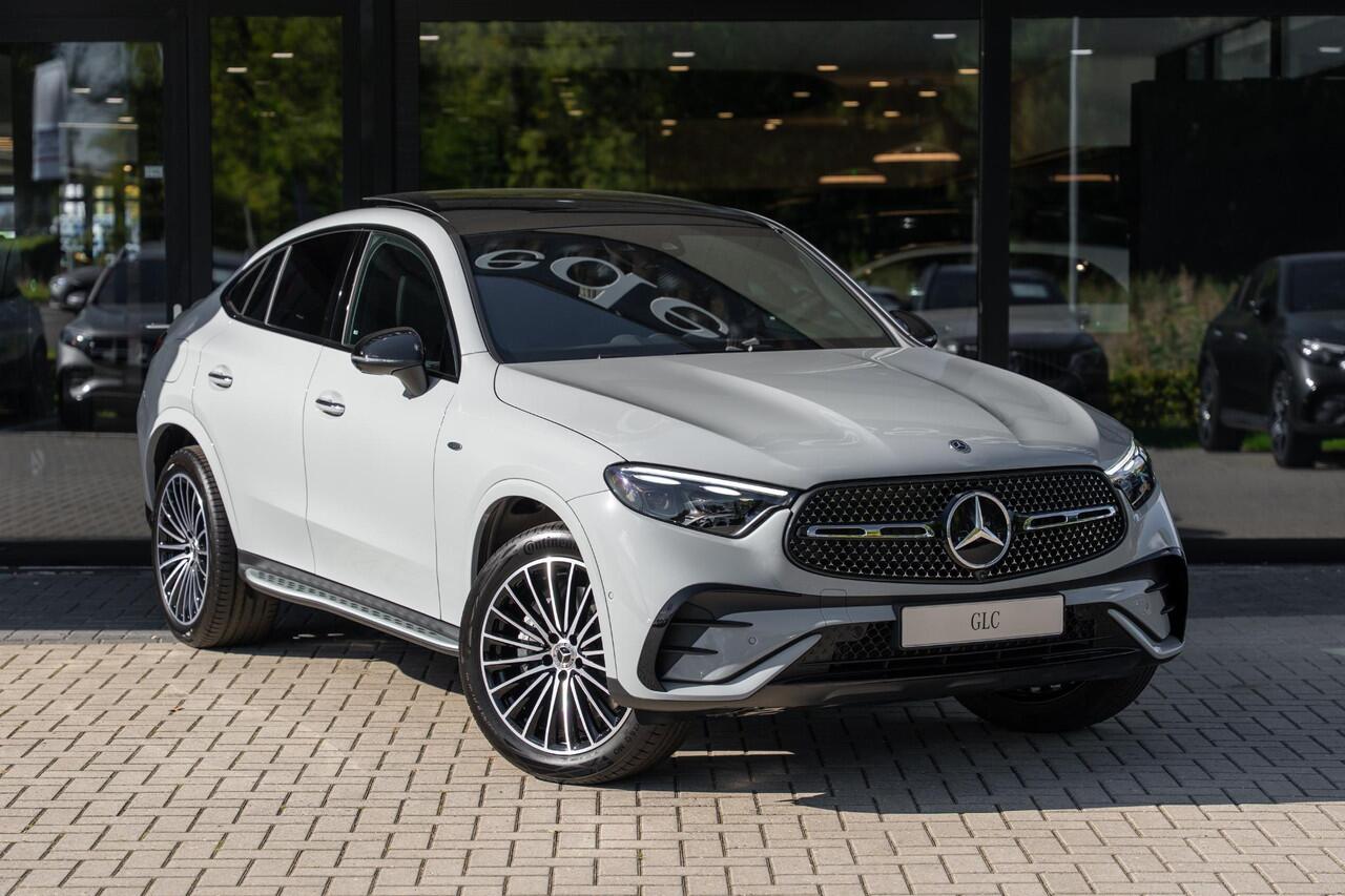 Mercedes-Benz GLC-KLASSE Coupé 300e 4MATIC Sport Edition | Panoramaschuifdak | Rijassistentiepakket Plus | Nightpakket | Premium pakket