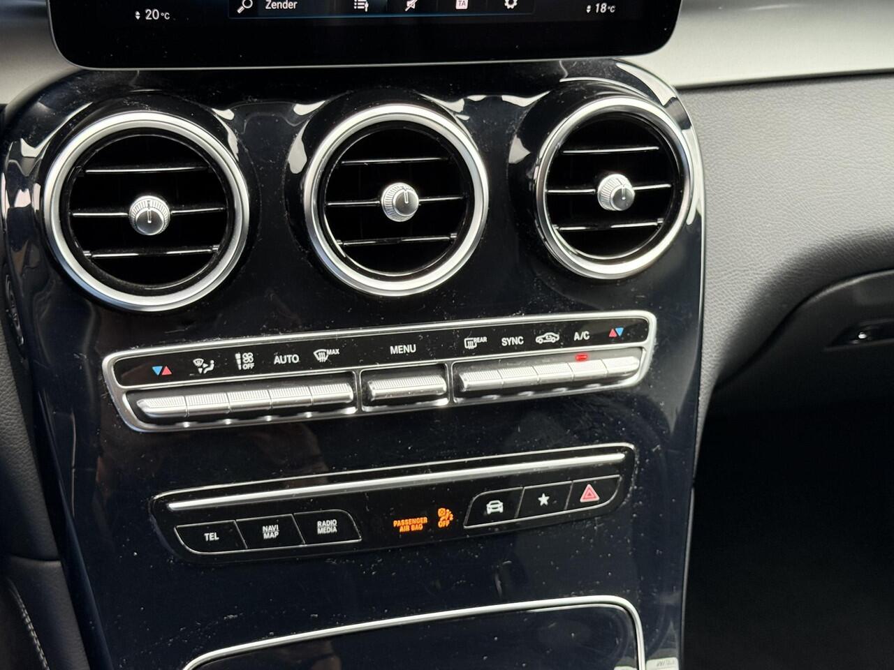 Mercedes-Benz GLC-KLASSE 200 Business Solution Limited Automaat / NL auto / Trekhaak Afneembaar (2000KG) / Navigatie / Facelift / Camera / Cruise Control / Stoelverwarming / Android&Apple Carplay / BSW / Origineel Nederlands NAP