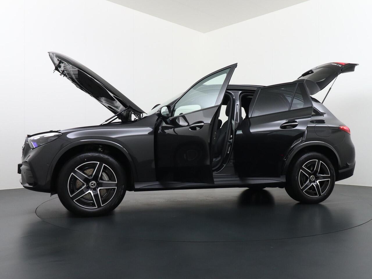 Mercedes-Benz GLC-KLASSE 400e 4MATIC Sport Edition | Distronic Cruise Control | Memorystoelen | Panorama - Schuifdak | Head-Up Display | 360° Camera | Niveauregeling | Burmester Surround Sound