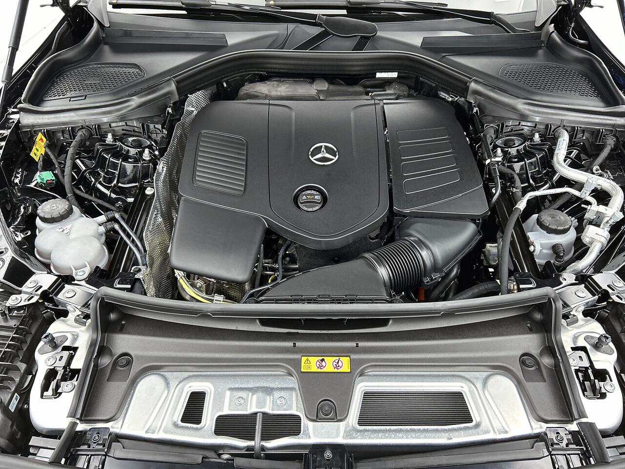 Mercedes-Benz GLC-KLASSE 400e 4MATIC AMG Line | Trekhaak | Nightpakket | AMG Premium Plus | Rijassistentiepakket Plus | Memorypakket | Stoelventilatie voor | Winter pakket | KEYLESS GO-comfortpakket | Parkeerpakket met 360°-camera |