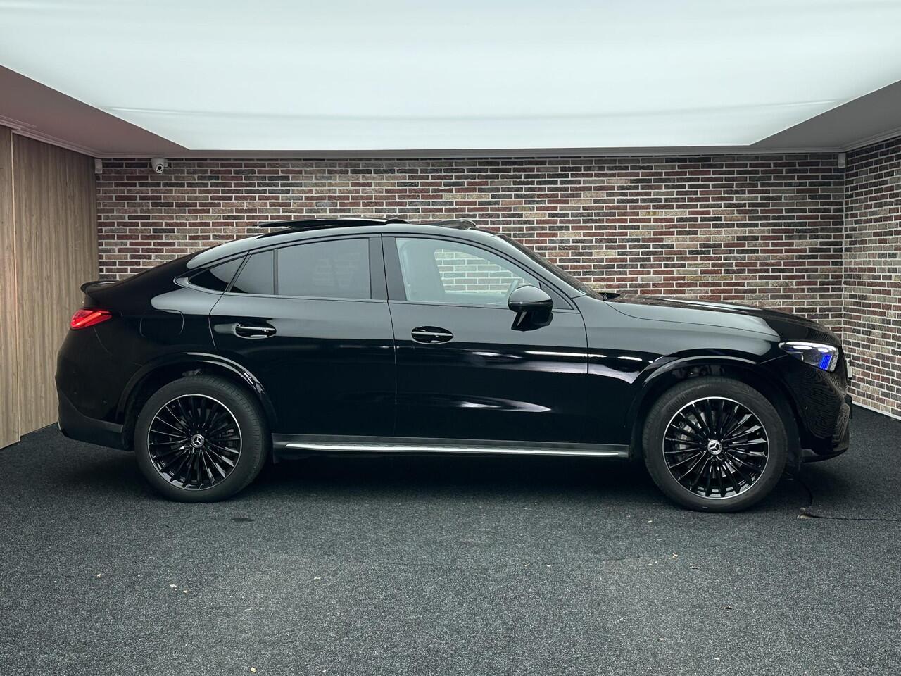 Mercedes-Benz GLC-KLASSE Coupé 400e 4MATIC AMG Line |BTW| Pano 360 Memory Trekhaak