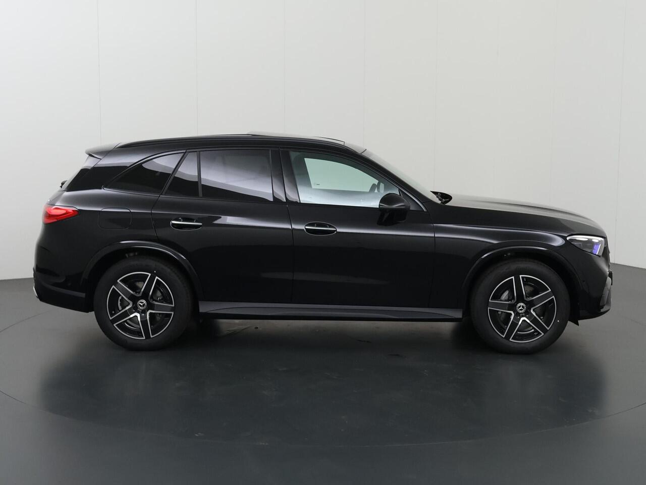 Mercedes-Benz GLC-KLASSE 400e 4MATIC Sport Edition | Panoramaschuifdak | Premium Plus | Nappaleder | Techniekpakket | Rijassistentiepakket Plus | AIRMATIC